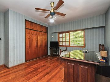 Venta Excelente Chalet C/ Parque, Quincho y Piscina - Boulogne
