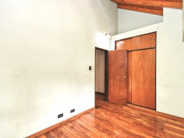 Venta Excelente Chalet C/ Parque, Quincho y Piscina - Boulogne