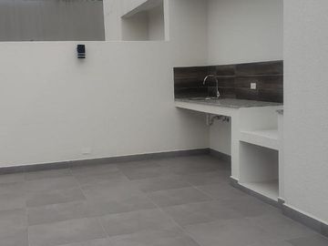 HERMOSO DUPLEX EN RENTA POR ESTRENAR - TUMBACO