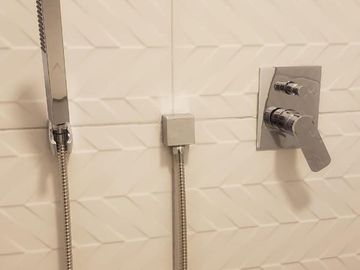 HERMOSO DUPLEX EN RENTA POR ESTRENAR - TUMBACO