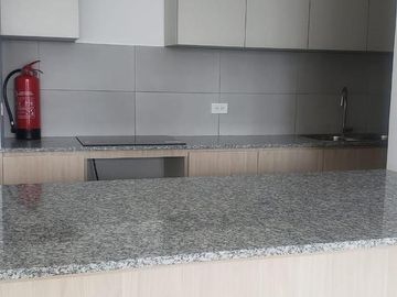 HERMOSO DUPLEX EN RENTA POR ESTRENAR - TUMBACO