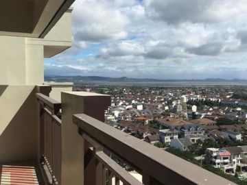 Rush for sale! 2BR unit at KAMALA bldg. Royal Palm Residences, Acacia Estates, Taguig