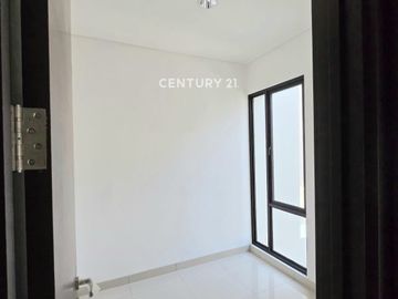 Brand New Rumah Cluster Mahakam JGC 4 KT Dekat Aeon Dan Ikea Mall