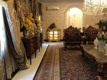 Dijual Rumah di Artha Gading Villa 400m2 hoek Full Furnish LUX Kelapa Gading