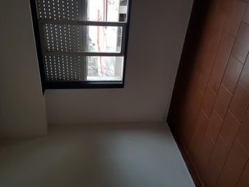 DEPARTAMENTO EN PRIMER PISO AL FRENTE. ¡¡¡ MUY BUEN ESTADO Y UBICACION