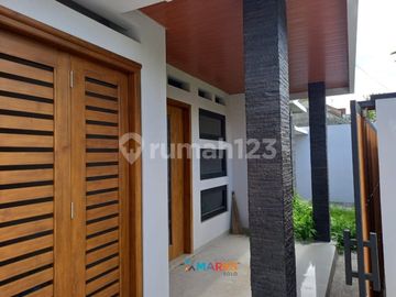 Rumah Baru Gress Lingkungan Nyaman Daerah Ring 1 Sumber Banjarsari