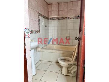 🏠 DEPARTAMENTO FLAT EN VENTA
📍 Ubicación: AVENIDA CESAR VALLEJO - URB RINCONADA, Frente al mercado 