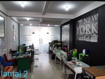 Dijual Ruko di Gajah Raya blkg Lottemart Semarang jalan besar Parkir Luas