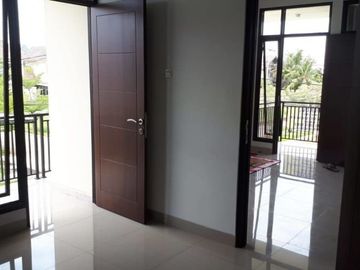 Rumah Siap Huni Lokasi Strategis Cisaranten