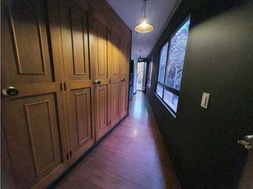 VENTA DE CASA EN VELODROMO GRAN UBICACIÓN, EN ESQUINA
