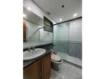 VENTA DE CASA EN VELODROMO GRAN UBICACIÓN, EN ESQUINA