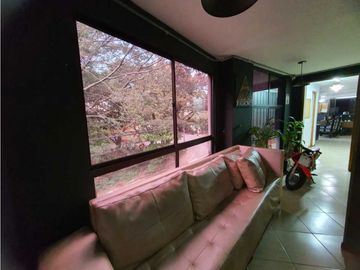 VENTA DE CASA EN VELODROMO GRAN UBICACIÓN, EN ESQUINA