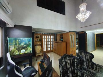 VENTA DE CASA EN VELODROMO GRAN UBICACIÓN, EN ESQUINA
