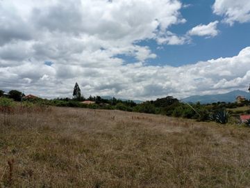 Terreno en venta 2.103 M2, La Merced, Alangasi