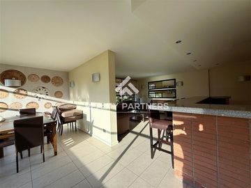 Comisión Rebajada!! Luminoso Depto en venta 2D-2B Las Condes
