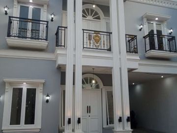 Rumah cluster cantik 2 lt 1,5 M di Tanah Baru Depok