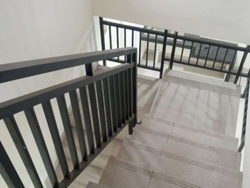 RUMAH DESIGN ELEGAN, DEKAT METRO INDAH MALL PROMO DISKON 50 JT
