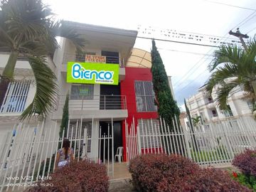 casa en venta en las mercedes. Cod V109242