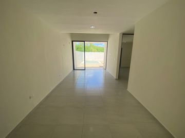 CASA EN VENTA EN DZITYÁ DENTRO DE PRIVADA “DZITYA 9”