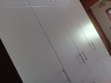 Terreno Plano. Ocasión, Amplia Casa