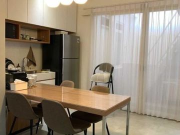 RUMAH CANTIK APIK FULL FURNISHED
