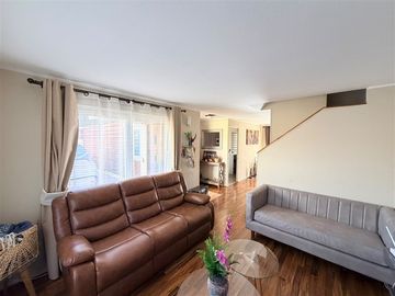 Casa en venta de 5 dormitorios Curauma
