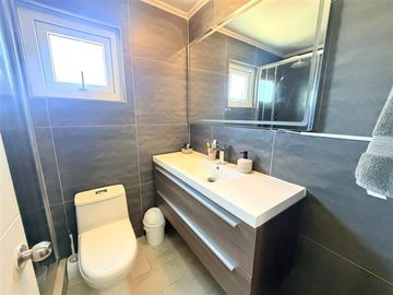 Casa en venta de 5 dormitorios Curauma