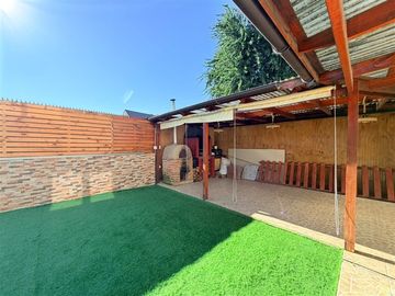 Casa en venta de 5 dormitorios Curauma