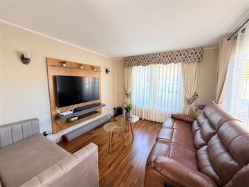 Casa en venta de 5 dormitorios Curauma