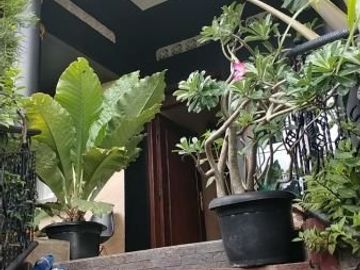 Rumah 2 Lantai dekat Exit Tol Manyaran Semarang Barat
