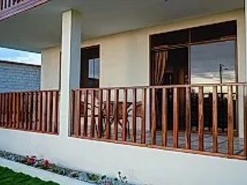 Puerto Cayo: Se Vende Casa Cerca del Mar en Puerto Cayo