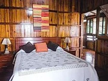 Puerto Cayo: Se Vende Casa Cerca del Mar en Puerto Cayo