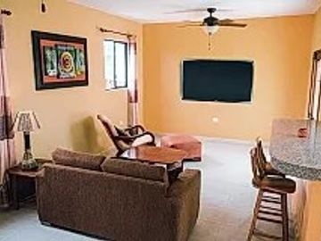 Puerto Cayo: Se Vende Casa Cerca del Mar en Puerto Cayo
