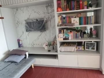 Apt Cosmopolis tipe 1BR full furnished Lantai 3, view pool