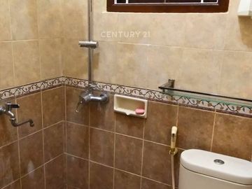 Rumah 2Lt Dalam Perumahan Onegate Selatan Amplaz Mall Ambarukmo