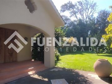 Casa 6d 5b - 513 m2 - 10.000 terreno - Club de Golf 7 Ríos
