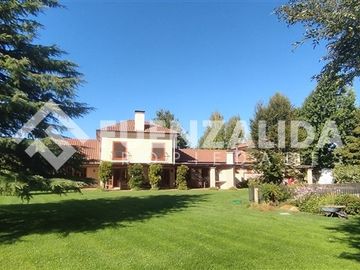 Casa 6d 5b - 513 m2 - 10.000 terreno - Club de Golf 7 Ríos