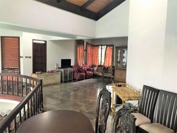 Dijual Rumah Siap Huni With Private Pool di Simprug Jakarta Selatan by Sava Properti HSE-A0753