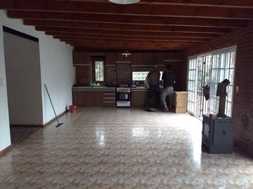 Casa en venta en Jauregui