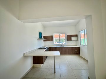 CASA EN VENTA PARQUE EL DESEO 1 planta LOMAS DE ANGELOPOLIS