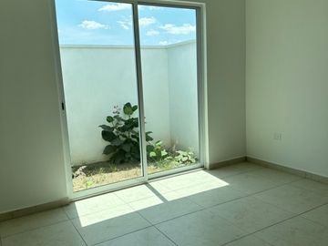 CASA EN VENTA PARQUE EL DESEO 1 planta LOMAS DE ANGELOPOLIS