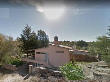 Casa en Estancia Vieja,solo tenes que comprarla y disfrutar de un lugar paradisíaco u$$100000