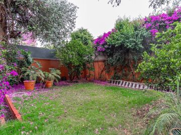 Casa en Venta en FRACCIONAMIENTO VILLA CHARRA DEL PEDREGAL