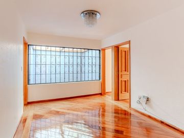 Casa en Venta en FRACCIONAMIENTO VILLA CHARRA DEL PEDREGAL