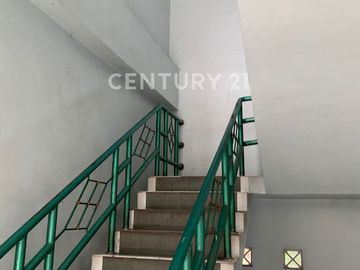 DIJUAL GEDUNG 3 LANTAI STRATEGIS COCOK UNTUK SEKOLAH DI BEKASI
