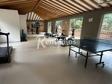casa en venta en los robles. Cod V89126