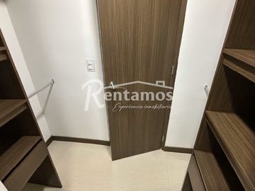 casa en venta en los robles. Cod V89126