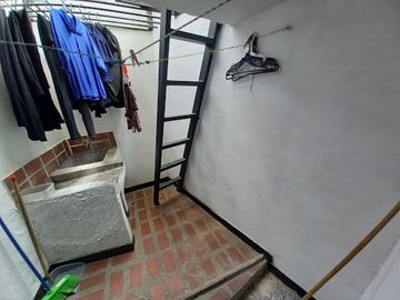 VENTA de CASAS en MEDELLIN