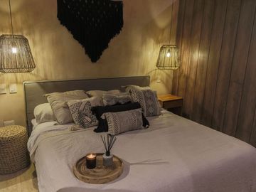 Penthouse eco amigable, alberca con multiples areas comunes en exterior