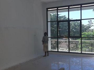 Dijual Ruko Rungkut Asri Tengah , Baru Gress (3 Unit) Surabaya Timur